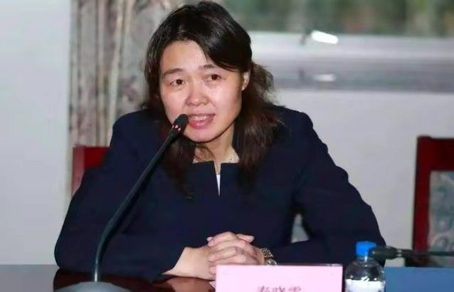 这场戏拍摄结束后，二人面带羞涩的对镜头咧嘴大笑，完全没有了刚刚的浓情蜜意